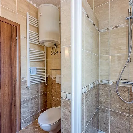 Martina With Private Pool Βίλα Kaštel