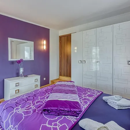 Martina With Private Pool *