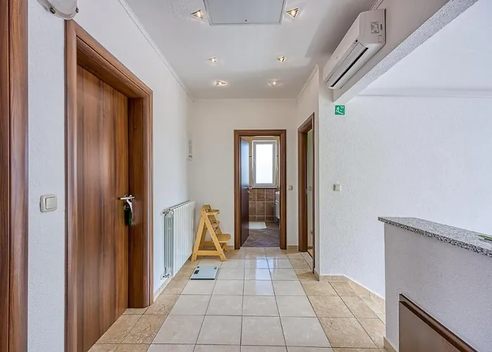 Martina With Private Pool Villa