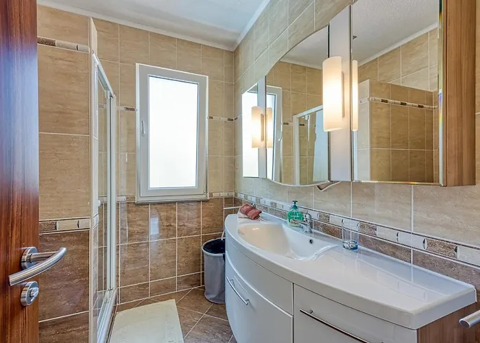 Villa Martina With Private Pool *